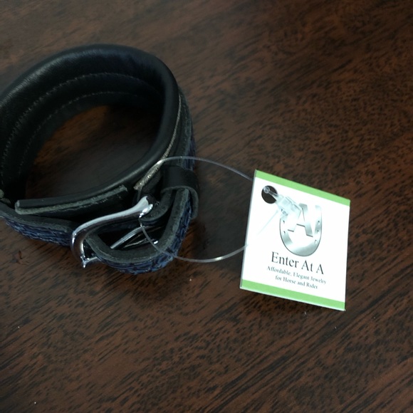 Leather bracelet - Picture 3 of 5